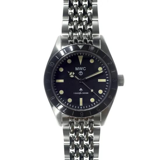 【New】ミリタリーウォッチ MWC時計 1960s 39mm ハイブリッド 300m ダイバーズ サブマリーナ  ステンブレスレット メカクォーツ SEIKO VH31 レトロペイントの画像