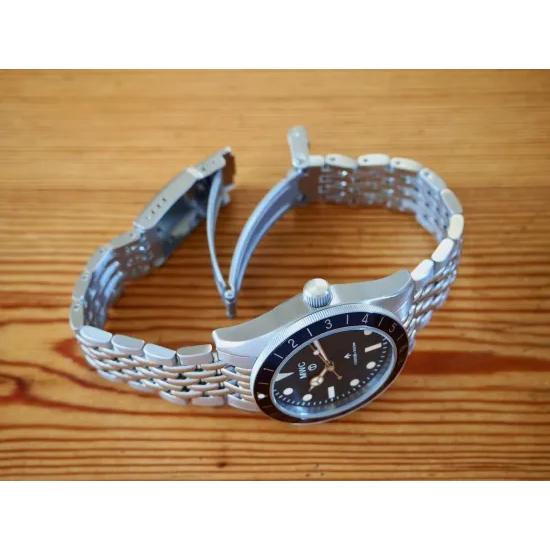 【New】ミリタリーウォッチ MWC時計 1960s 39mm ハイブリッド 300m ダイバーズ サブマリーナ  ステンブレスレット メカクォーツ SEIKO VH31 レトロペイントの画像