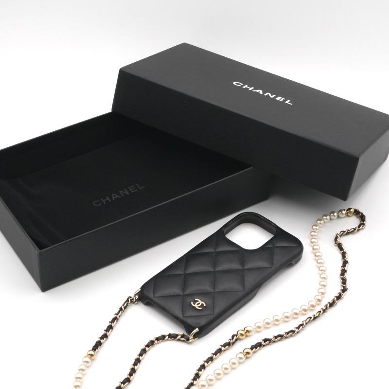 CHANEL（シャネル） 携帯・スマホアクセサリー ブラック ゴールド ココ