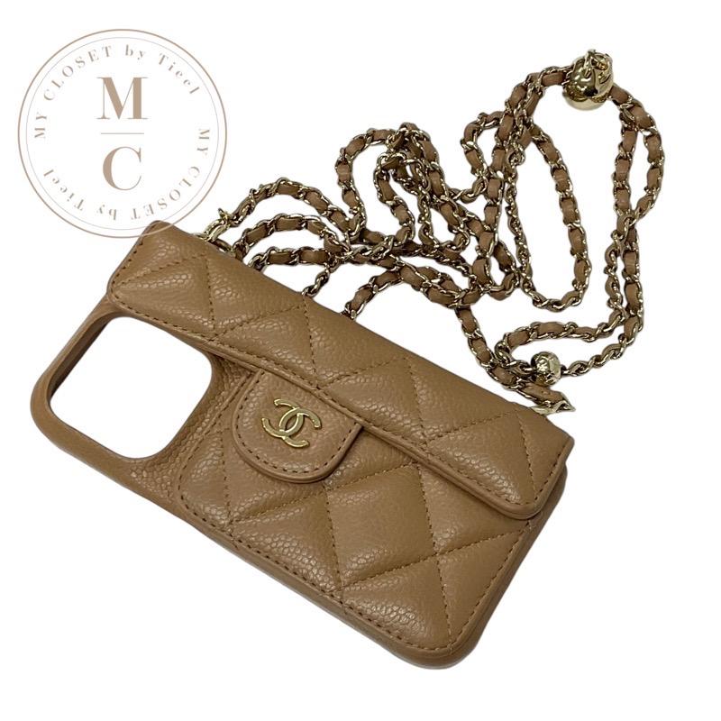 CHANEL　ケース　マトラッセ　ゴールドココマーク CHANEL シャネル 携帯・スマホアクセサリー ベージュ ゴールド ココ