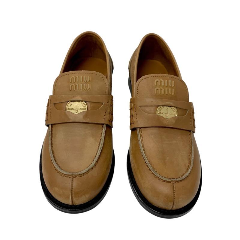 miu ミュウミュウ MIUMIU ローファー 革靴 靴 シューズ レザー
