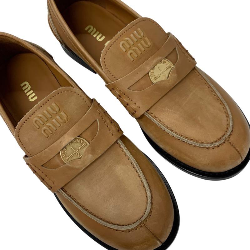 miu ミュウミュウ MIUMIU ローファー 革靴 靴 シューズ レザー