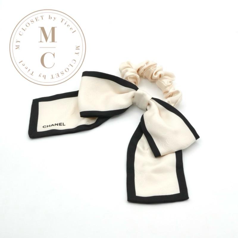CHANEL シャネル ヘアアクセサリー ホワイト ブラック カメリア ロゴ
