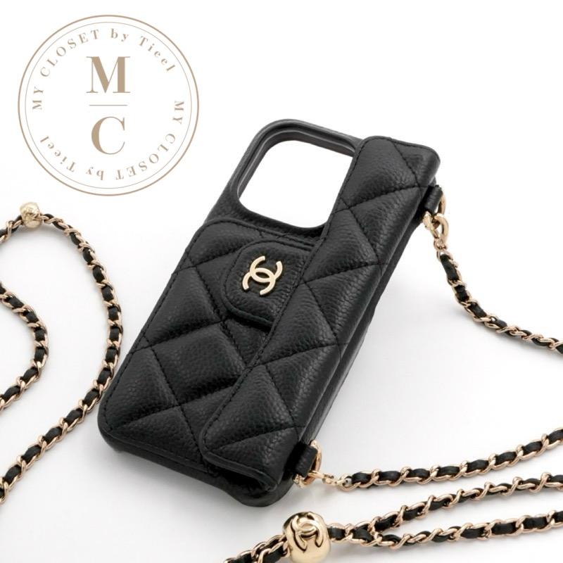 CHANEL　ケース　マトラッセ　ゴールドココマーク CHANEL シャネル iPhone15Pro ケース マトラッセ キャビアスキン