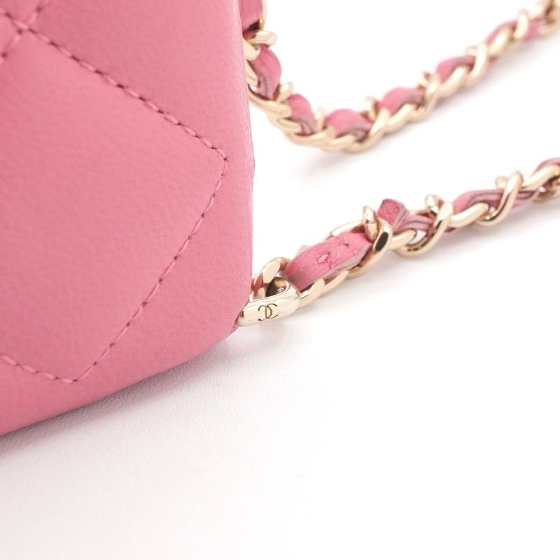 CHANEL iphone14pro ケース マトラッセ チェーン ココマーク CHANEL（シャネル） 携帯・スマホアクセサリー ピンク ゴールド ココ