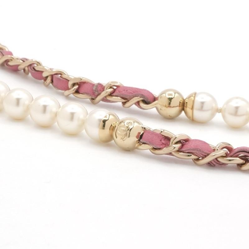 CHANEL（シャネル） 携帯・スマホアクセサリー ピンク ゴールド ココ