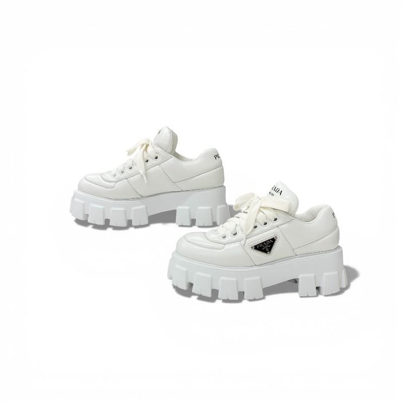 PRADA（プラダ） スニーカー 靴 シューズ レザー ホワイト 白 