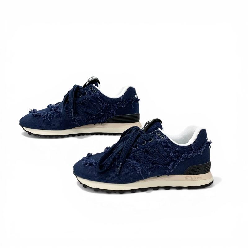 miumiuNew Balance デニム フリンジスニーカー miu miu（ミュウミュウ） スニーカー 靴 シューズ デニム ネイビー