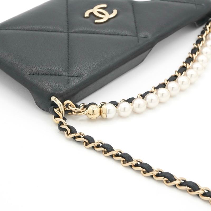CHANEL（シャネル） 携帯・スマホアクセサリー ブラック ゴールド ココ