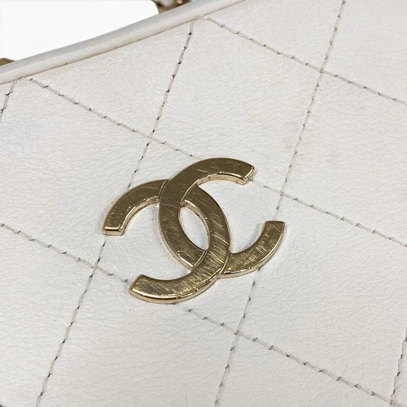 シャネル CHANEL バッグ ショルダーバッグ ラムスキン ホワイト 白 ゴールド ココマーク マトラッセ チェーン 2way ハンドバッグ_8