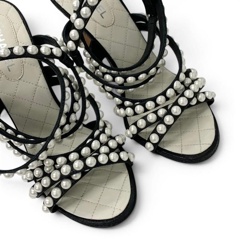 CHANEL（シャネル） サンダル 靴 シューズ レザー ブラック シルバー