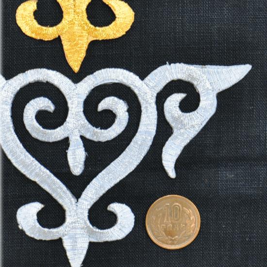 MY mama 刺繍ワッペン 金と銀 全2色 アイロン接着可 □ マーチング