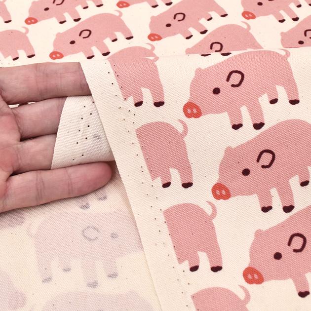 生地 布 布地 未晒コットン オックス 可愛い ブーブー ピッグ □ ブタ