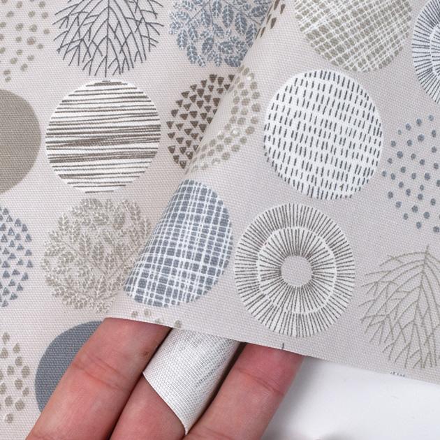 生地 布 布地 つや消し ラミネート 北欧 ドット ミディアム ツリー