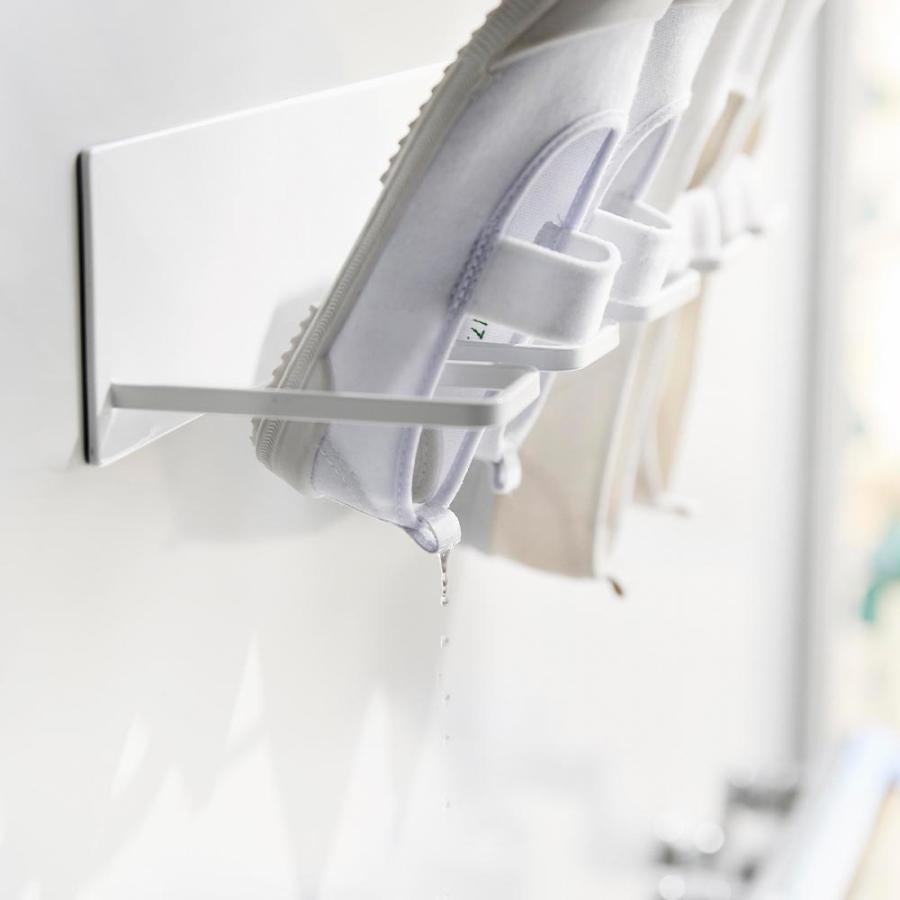 山崎実業 tower マグネットバスルーム上履き＆キッズシューズハンガー タワー 子供 靴用 ハンガー yamazaki 公式 ブラック ホワイト 10326 10327 | tower | 11