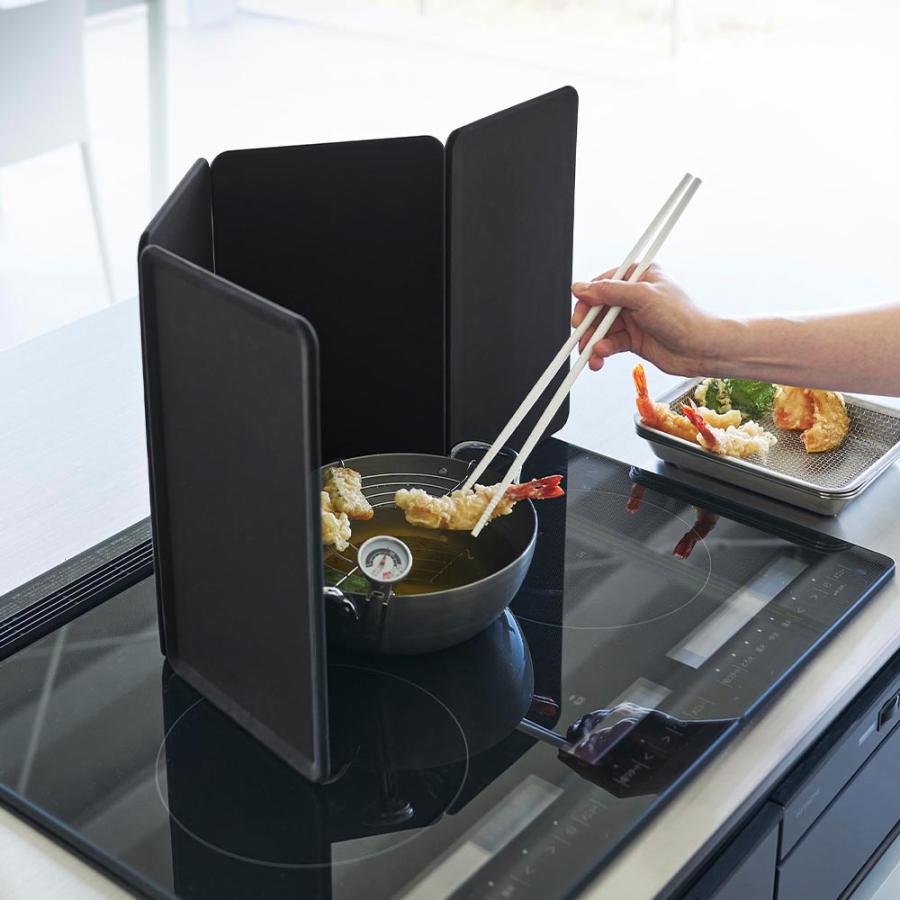 山崎実業 tower マグネットレンジガード タワー 4枚パネル IH用 4面 食洗機対応 油はねガード 油よけ yamazaki 公式 ブラック ホワイト 1456 1457 | tower | 12
