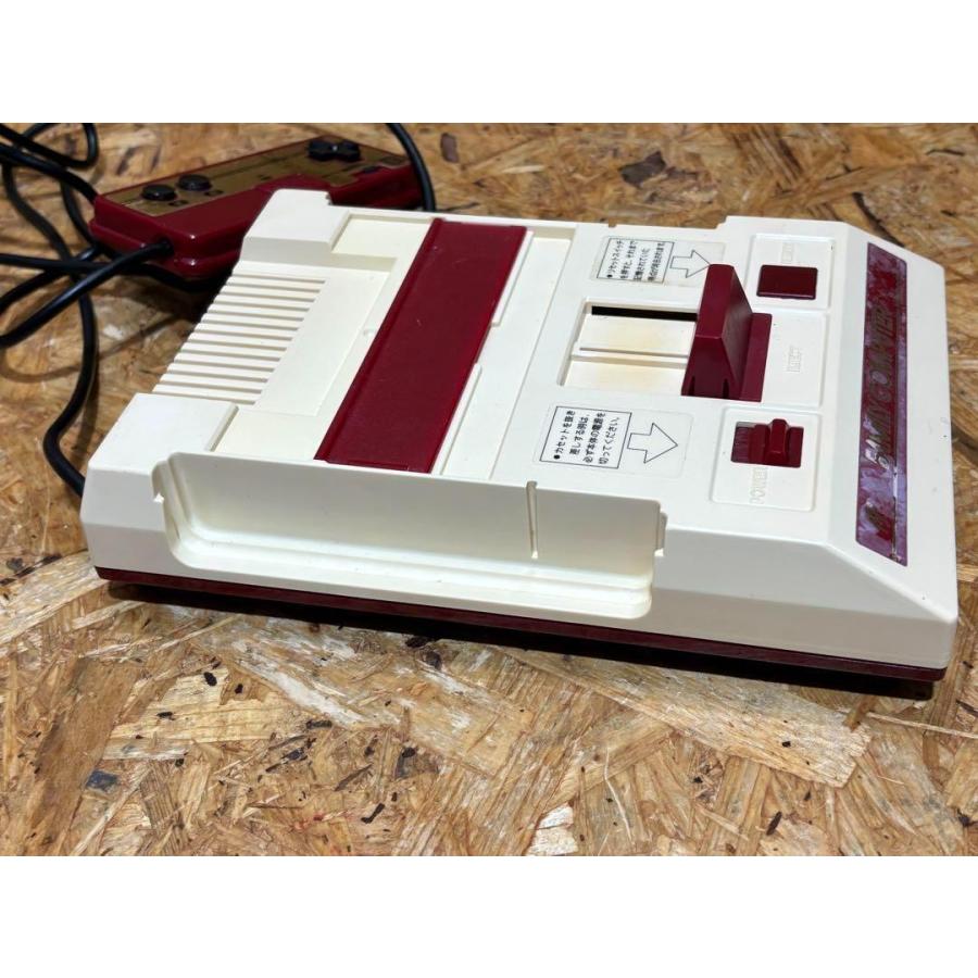 任天堂 ファミコン ファミリーコンピューター 本体 H10780474 任天堂 ファミコン ファミリーコンピューター 本体 H10780474
