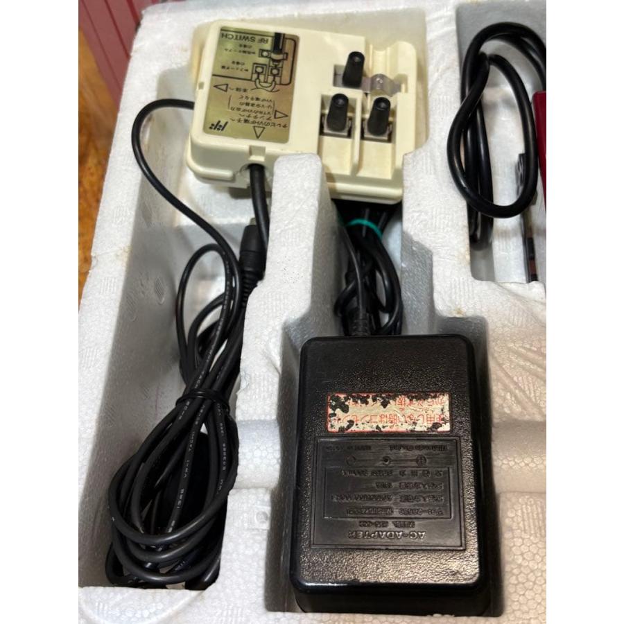 任天堂（Nintendo） 美品 ファミコン 本体 箱 説明書 ソフト付き
