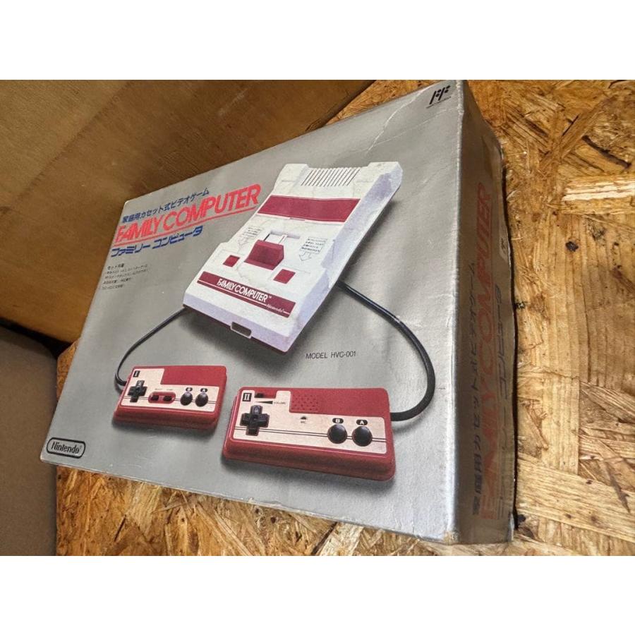 任天堂（Nintendo） 美品 初代 ファミコン 本体 HC4819358 ソフト 箱