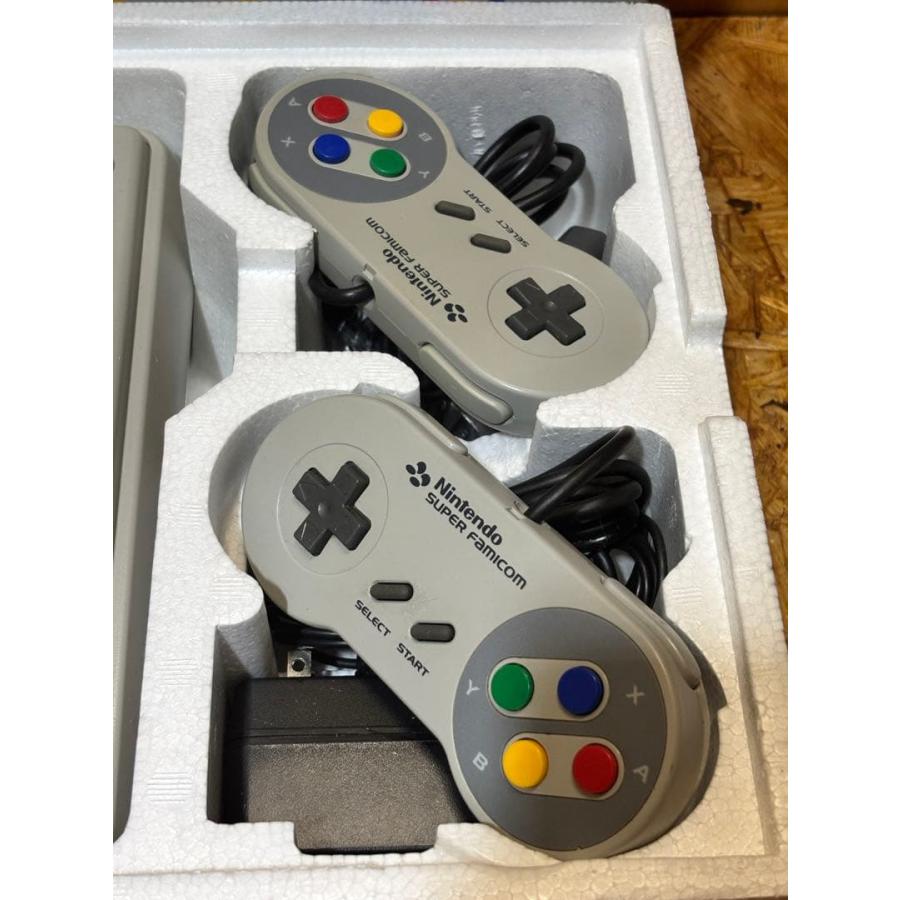 任天堂（Nintendo） スーパーファミコン 本体 S17919160 箱 ソフト付き