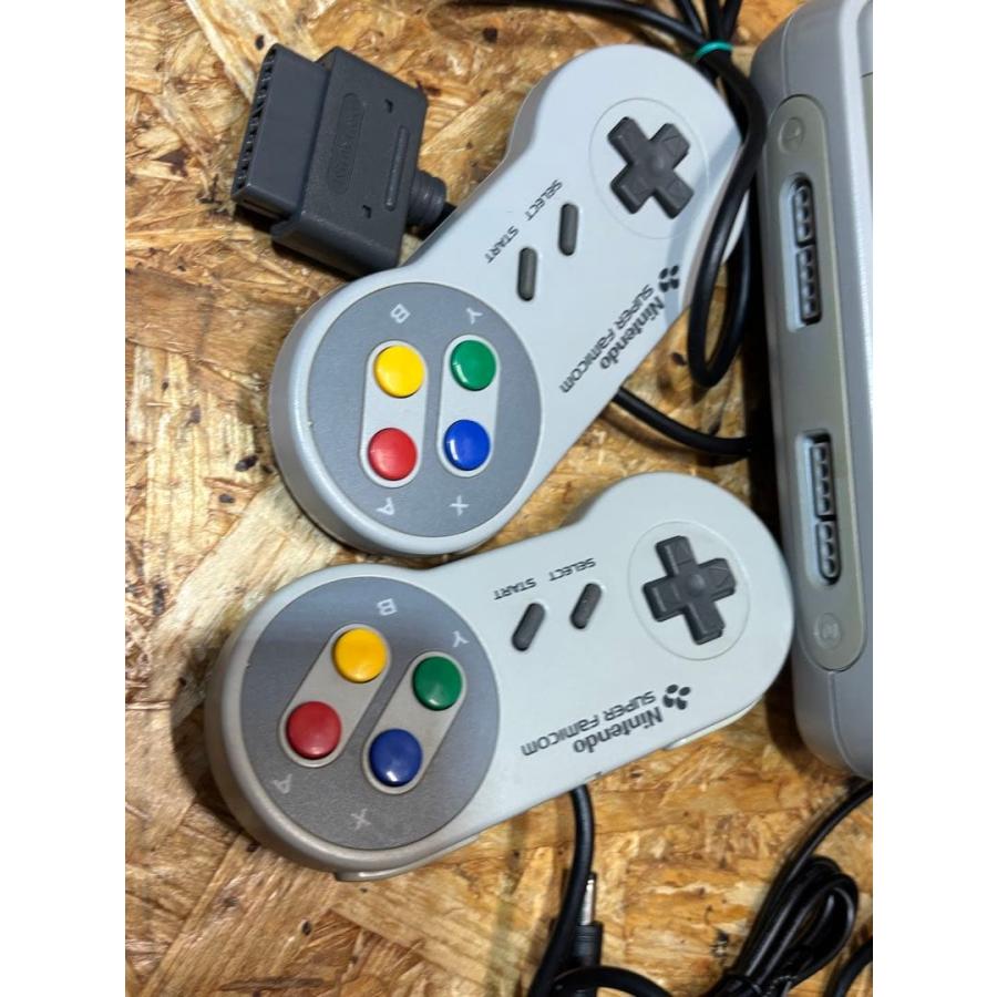 任天堂（Nintendo） スーパーファミコン 本体 ソフト付き S23154674