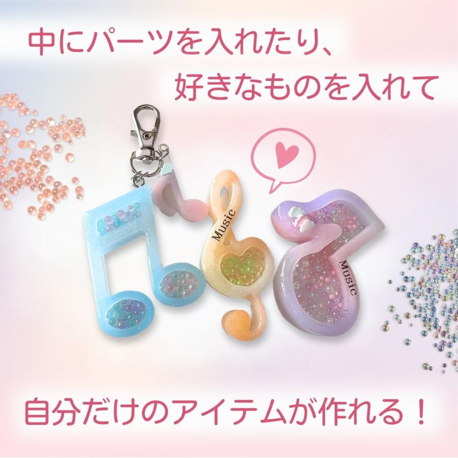 【4506】シマエナガ レジンヘアゴム 音符 半透明ピンクパープルグラデ背景 レジン シリコンモールド シャカシャカ 音符 音楽 ヘアアクセサリー
