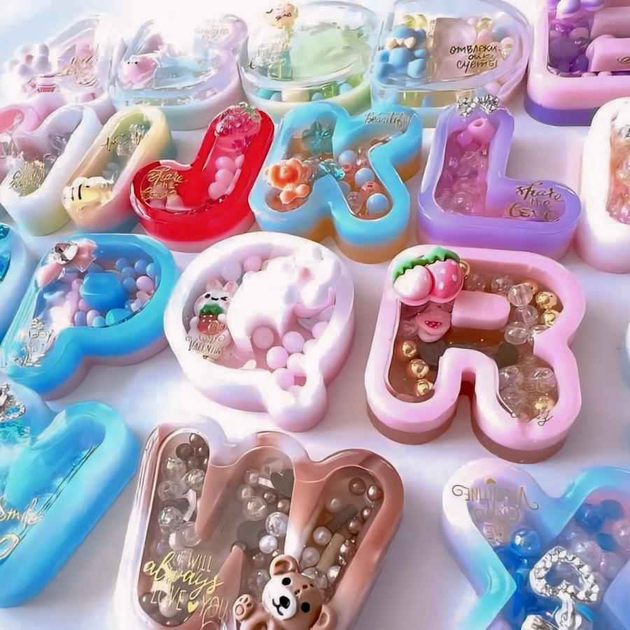 レジン アルファベット シャカシャカ シェイカーモールド イニシャル
