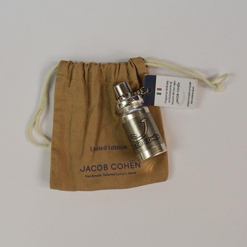 【60%OFF／定価89,100円】JACOB COHEN ヤコブコーエン 国内正規品 J622（NICK LIMITED EDITION ガーメントダイ カラーデニムパンツ 24120 裾上げ無料｜myu-clothing｜10