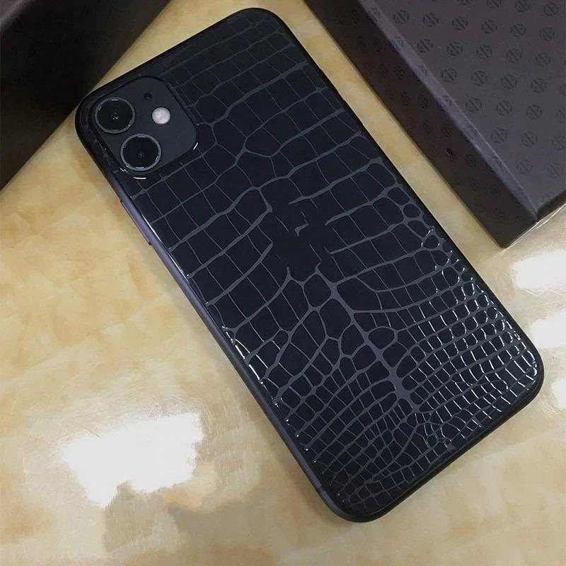 iPhone 割れない リペア フィルム 傷やひび割れの修理に 手や肌