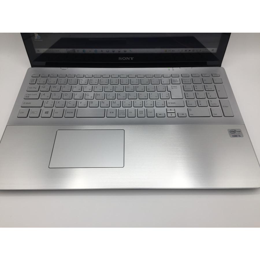 SONY VAIO Fit 15 SVF15A17CJS / Core i5 / 8GB / 新品 SSD