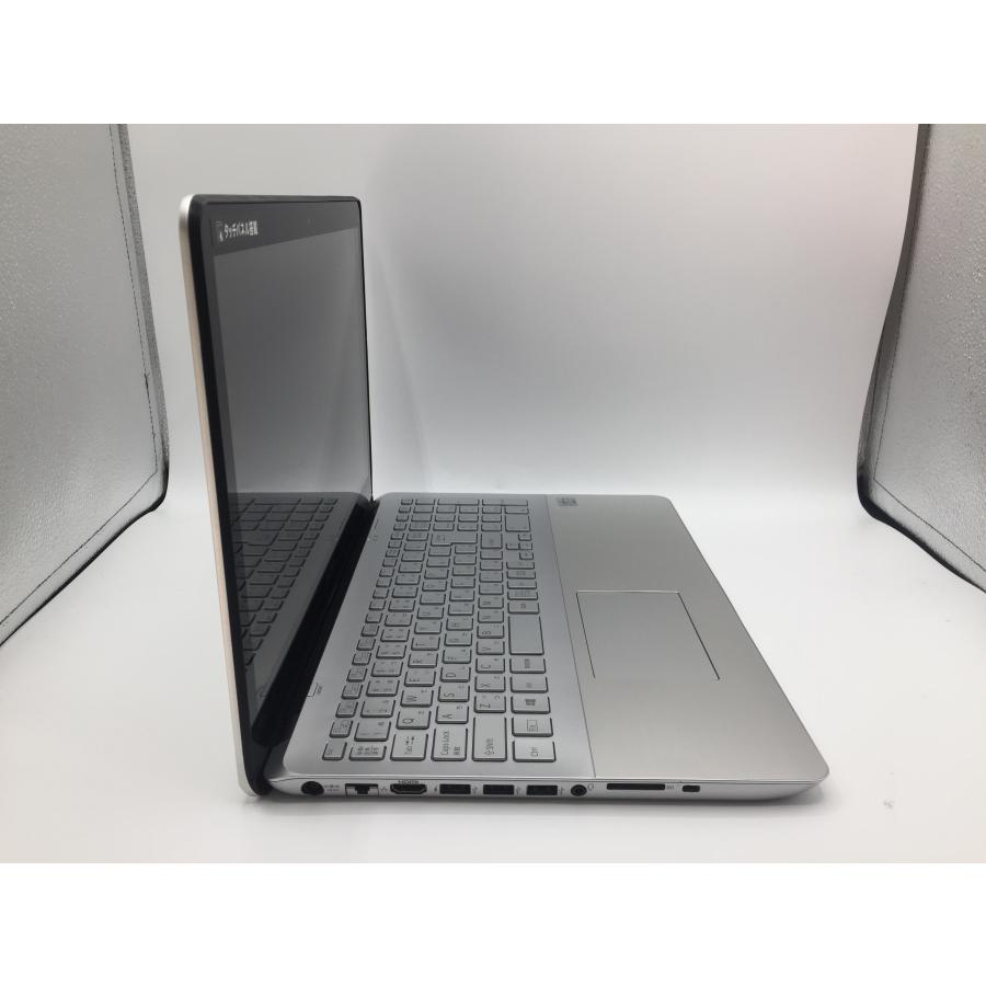 SONY VAIO Fit 15 SVF15A17CJS / Core i5 / 8GB / 新品 SSD