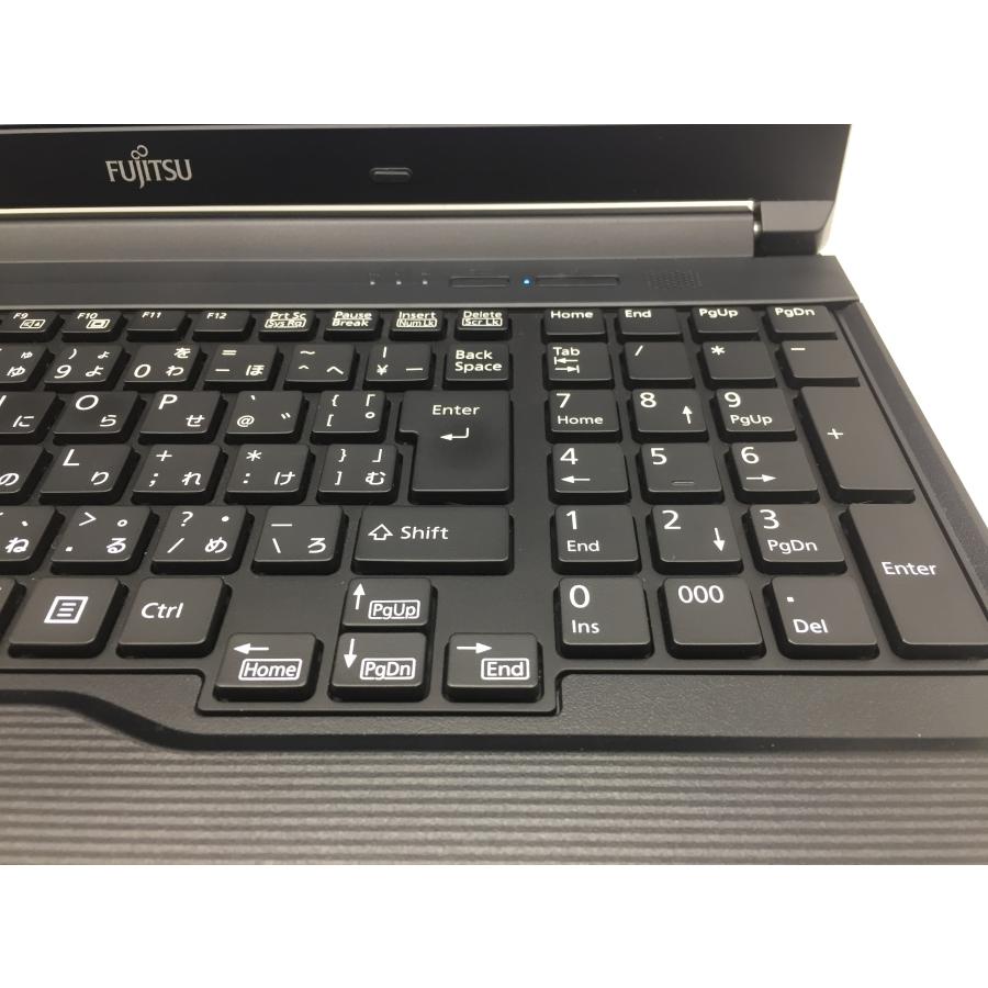 LIFEBOOK Fujitsu A747/R FMVA21TK1 / i7 7600U 16GB 256GB 15.6