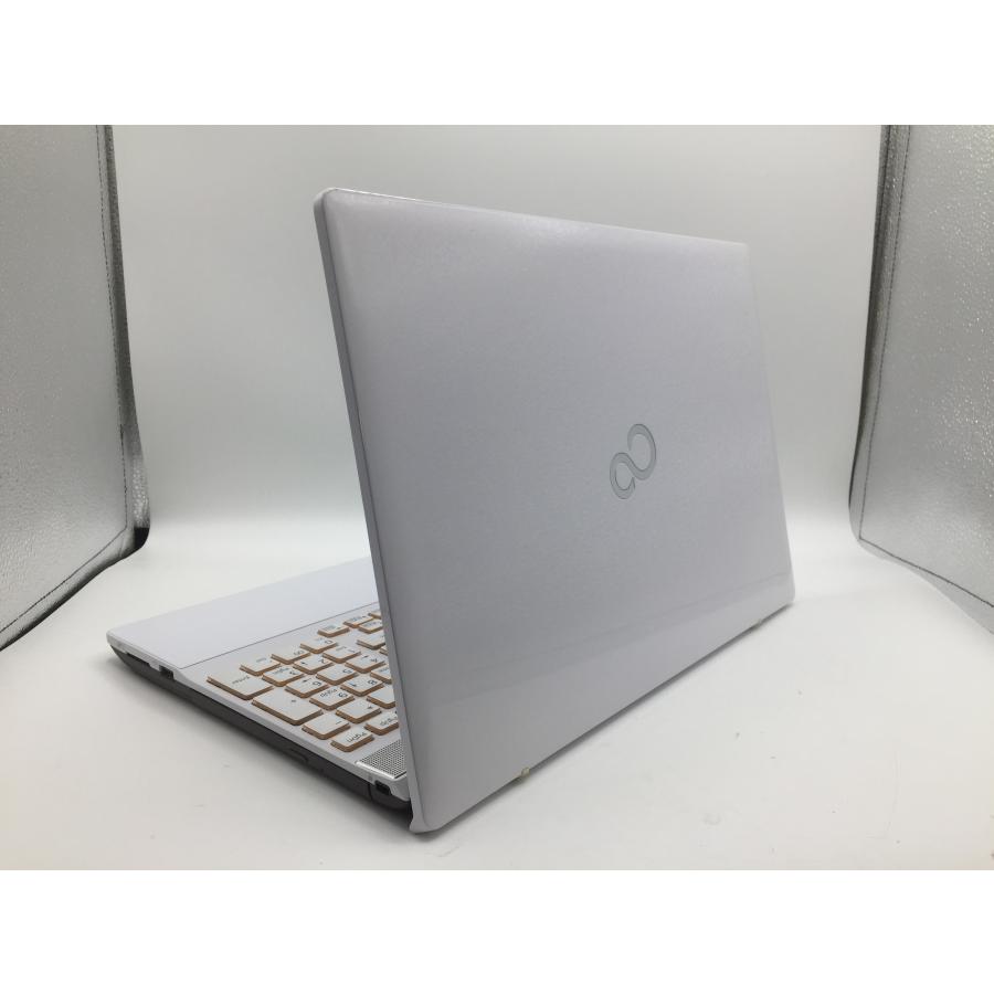 Fujitsu LIFEBOOK AH53/C2 / i7 8550U 16GB 新 M.2 SSD 256GB + HDD