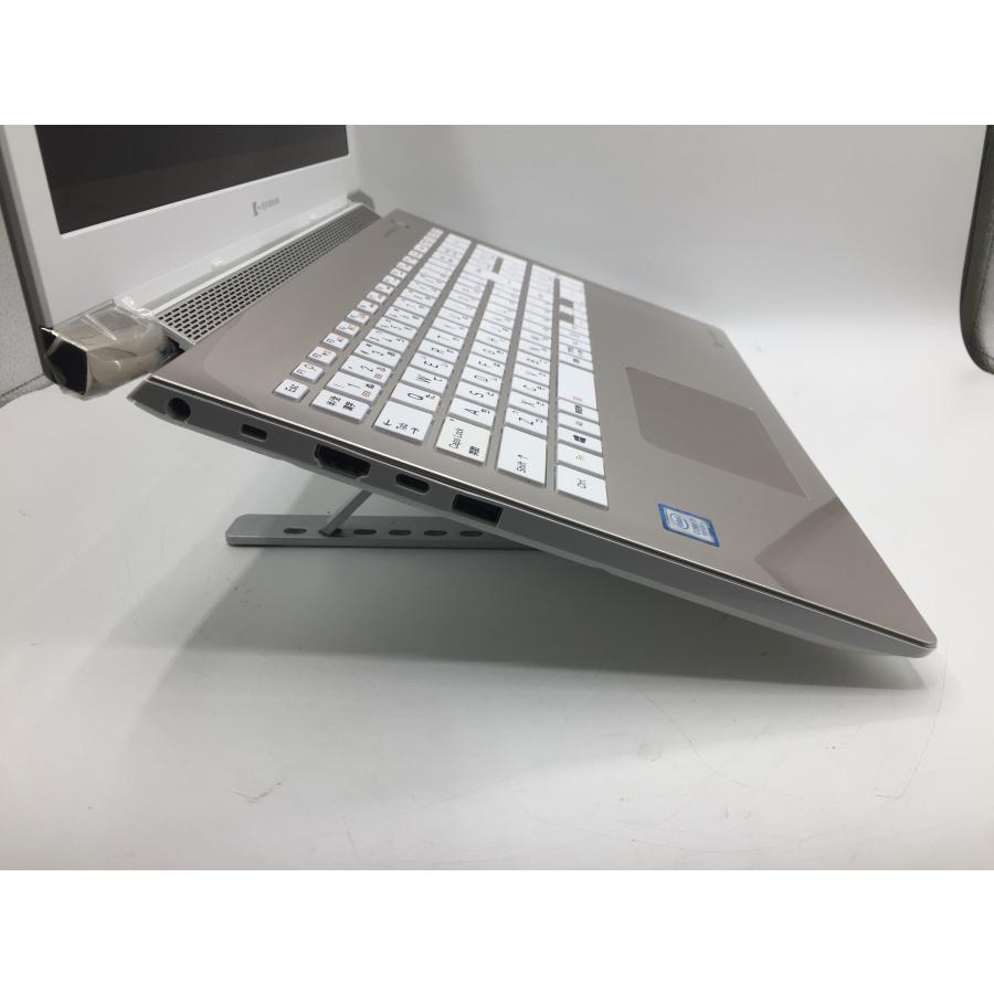 dynabook（ダイナブック） TOSHIBA dynabook P3-T7KS-BG / 8世代 i7