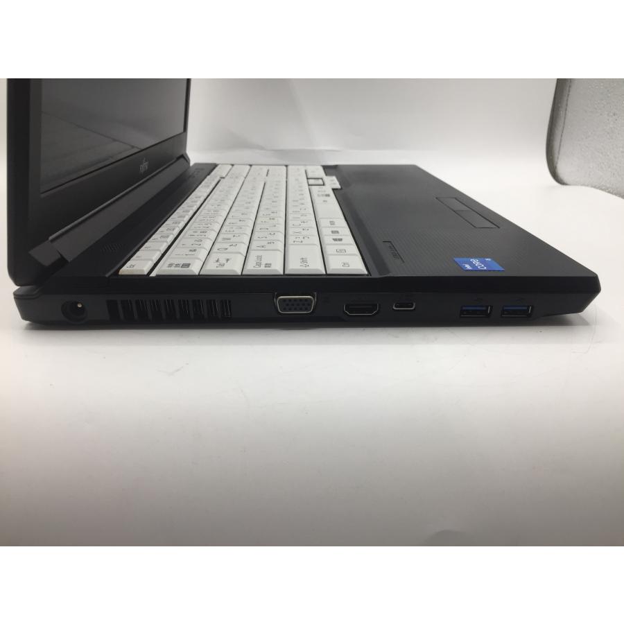 LIFEBOOK Fujitsu A7511/G / 11世代 i5 1145G7 8GB M.2 256GB 15.6 HD