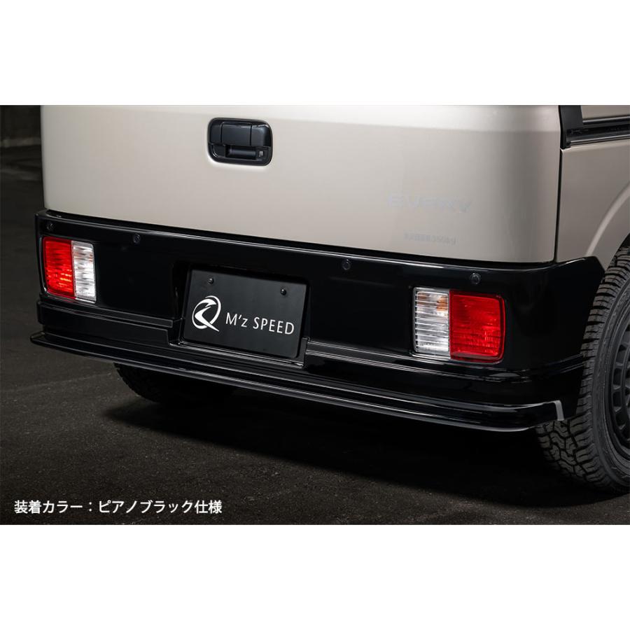 M'z SPEED 【ピアノブラック仕様】[エブリイ DA17V]クロスライン