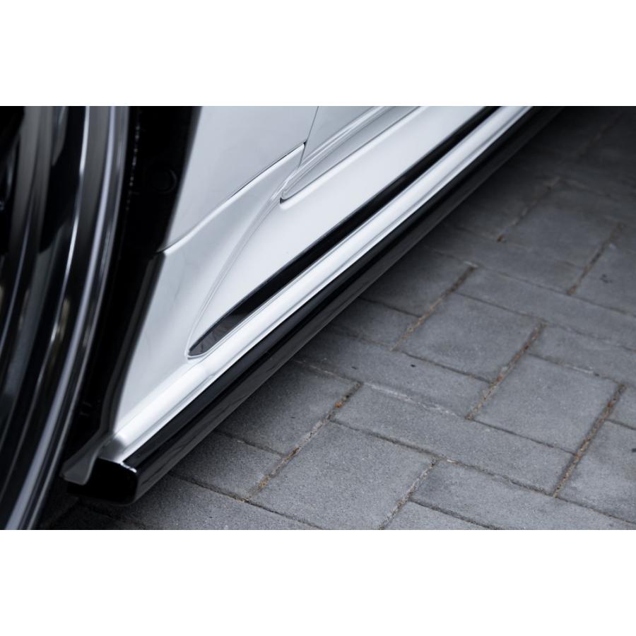 M'z SPEED 【未塗装品】[220系 クラウン 前期]プルシアンブルー サイド