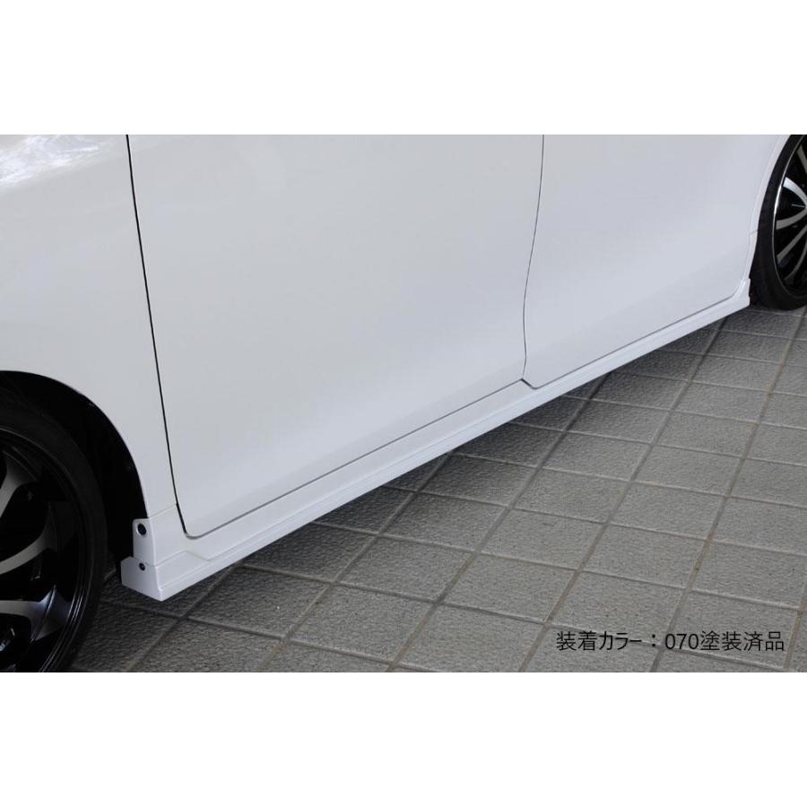 エスクァイア エアロパーツセット サイドスカート 右側 ブラック 未使用 エスクァイア パーツ 純正（サイドステップ）｜エアロパーツ