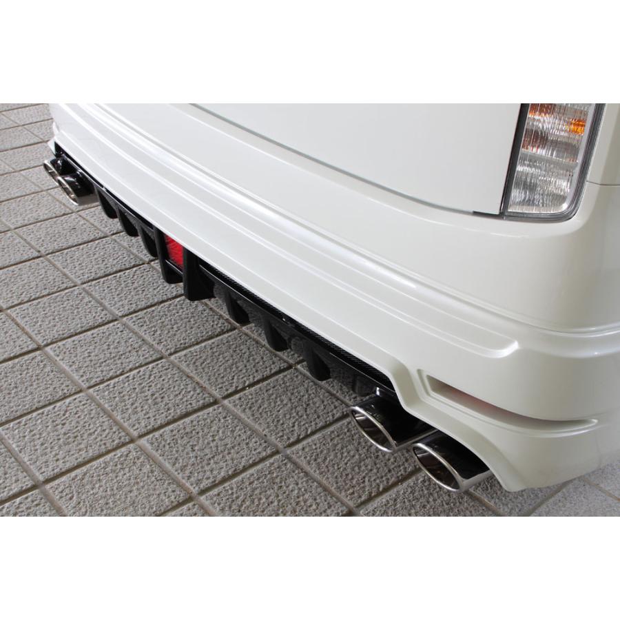 M'z SPEED 【未塗装品(マフラー4本出し用)】[E52 エルグランド