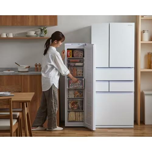 【新品未使用未開封】IRIS OHYAMA 冷凍庫 IUSN-S12A-W IRIS OHYAMA（アイリスオーヤマ） IUSN-S12A-W 120L スリム冷凍庫 幅