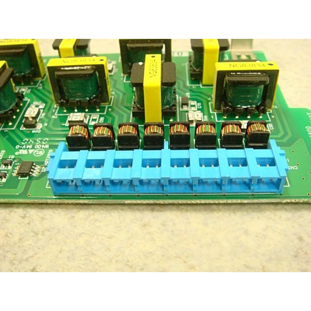 中古】8ST700 SAXA/サクサ UT700/HM700用 8内線増設ユニット 中古】8ST700 SAXA/サクサ UT700/HM700用 8内線増設ユニット