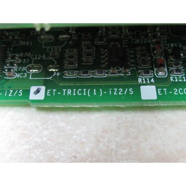 【中古】「非常に良い」ET-TRICI(1)-iZ2/S 日立 2回線アナログ局線インタフェース(転送1組用ナンバーディスプレイ対応)(iZ/S) [オフィス用品] ビジネスフォン 日立（HITACHI） 【中古】ET-TRICI(1)-iZ2/S 日立/HITACHI 2回線