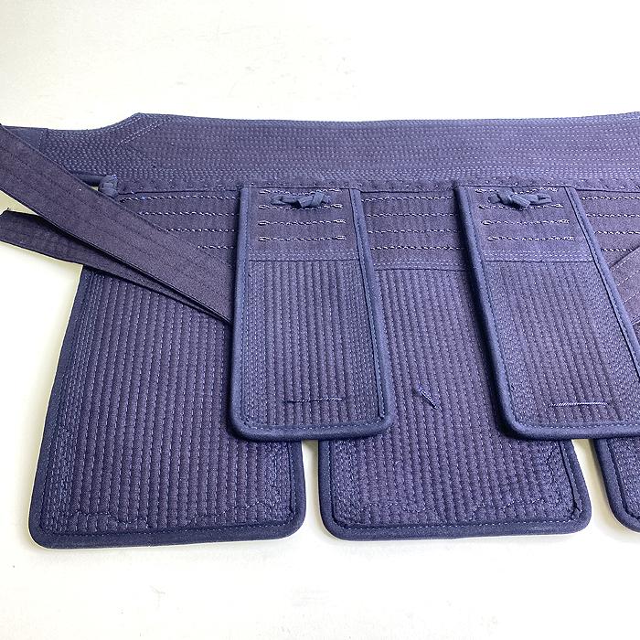 赤刃 】 剣道具 剣道防具 セット 軽量 実戦 織刺 7mm 4mm 紐付 刺繍