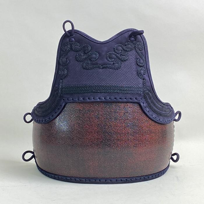 剣道具 剣道防具 単品 胴 胸牛革 ベタ 石目赤黒胴 50本型強化樹脂 三本