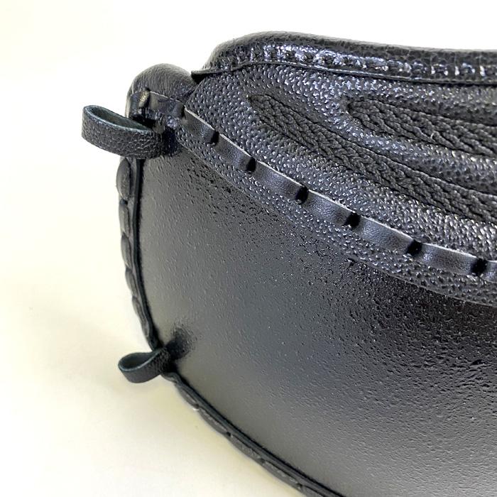 Lサイズ 単品 胴 剣道具 剣道防具 ベタ胸 黒石目塗胴 二本足 Lサイズ 単品 胴 剣道具 剣道防具 ベタ胸 黒石目塗胴 二本足