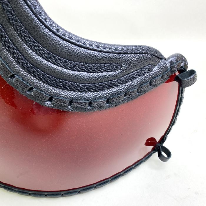 剣道具 剣道防具 単品 胴 本雲S字 飾 胸 紅梨地塗 変わり塗 二本足