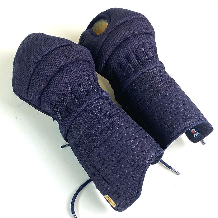 剣道具 剣道防具 単品 甲手 ミツボシ 峰 M型 6ミリ刺 総織刺 手の内