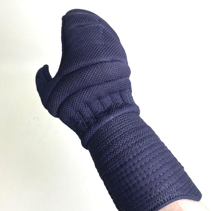 剣道具 剣道防具 単品 甲手 ミツボシ 峰 M型 6ミリ刺 総織刺