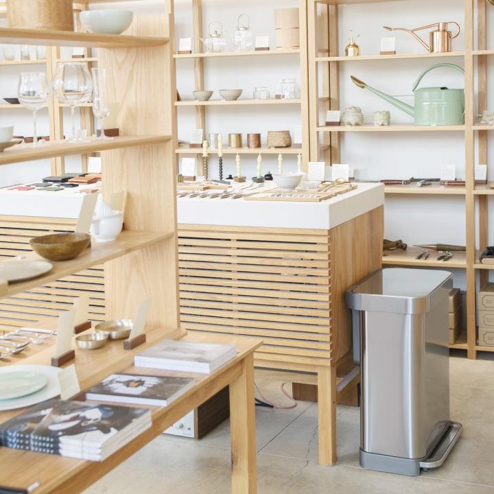 【おまけ付】simplehuman 46L ステップカン CW2007 おまけ付】simplehuman 46L ステップカン CW2007 18L バタフライ