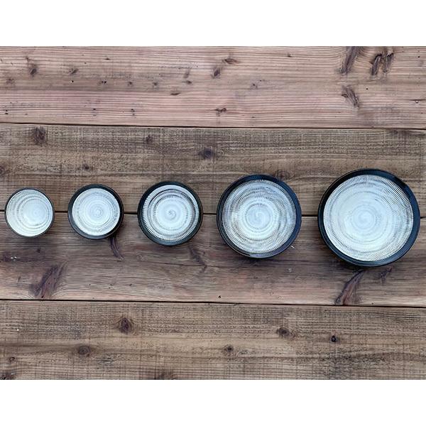 在庫限り)小鹿田焼 小鉢 黒縁 3.5寸 直径10.8cm×高さ4cm 品番